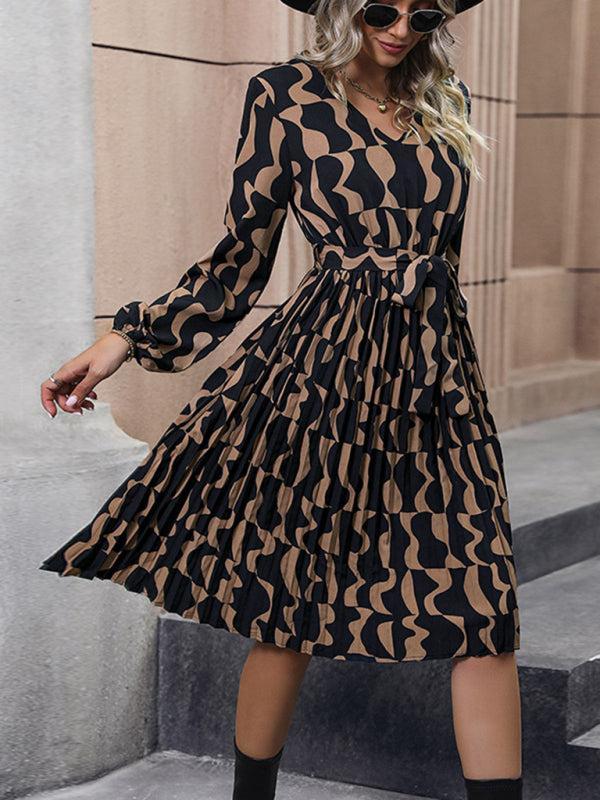Women's Elegant Print Pleated Mid Length Dress With Back V Design