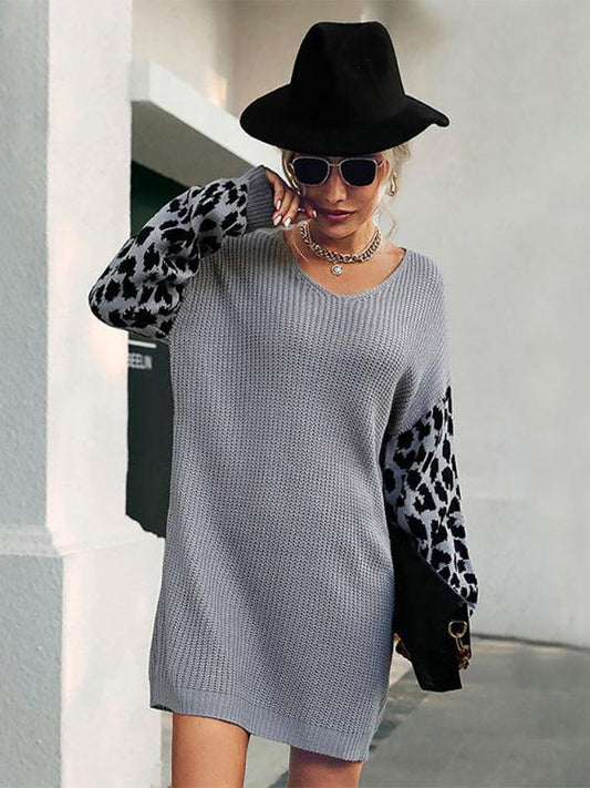 Women’s Loose Fit Ribbed Knit Short Dress With Leopard Print Sleeves