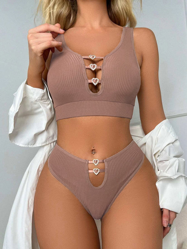 Women's Brown Ribbed Lingerie Set With Heart Jewel Detailing
